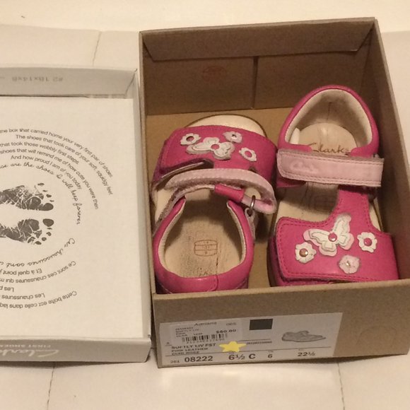 Clark's Sandals - Picture 2 of 4